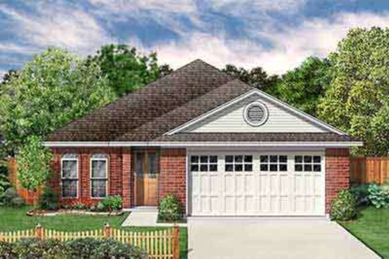 Traditional Style House Plan - 3 Beds 2 Baths 1618 Sq/Ft Plan #84-204