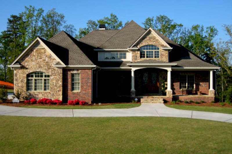 Architectural House Design - European Exterior - Front Elevation Plan #437-51