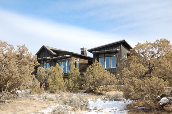 Exterior - Rear Elevation for Ranch House Plan #895-117 - 3 bed, 2.5 bath