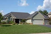 Ranch Style House Plan - 3 Beds 2.5 Baths 3400 Sq/Ft Plan #51-497 
