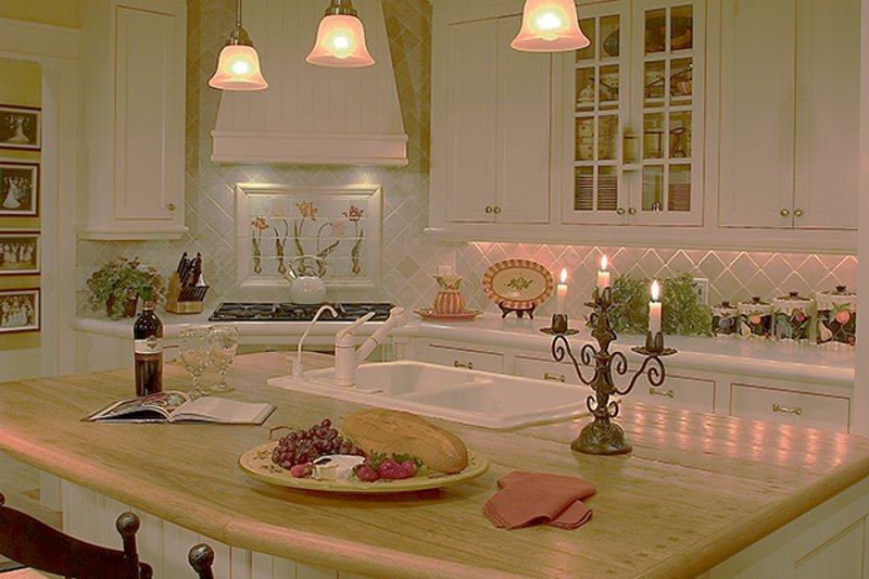 Dream House Plan - Interior - Kitchen for Country House Plan #930-472 - 5 bed, 5 bath