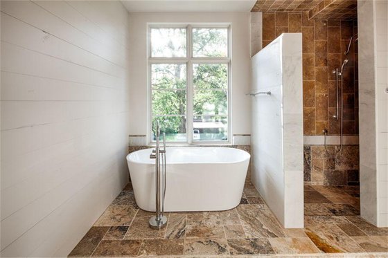 Interior - Master Bathroom for European House Plan #449-22 - 5 bed, 5 bath