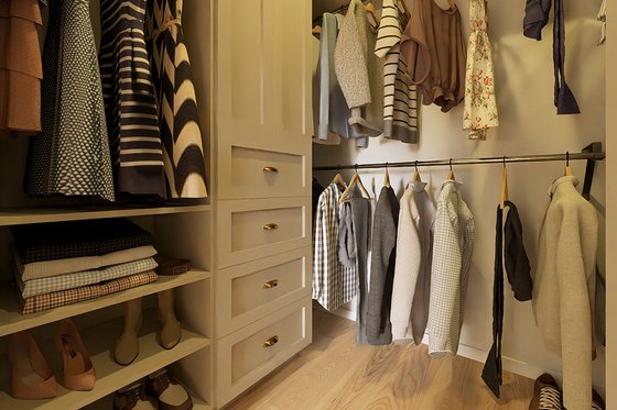 Interior - Master Bathroom 2 for Farmhouse House Plan #126-236 - 2 bed, 2 bath