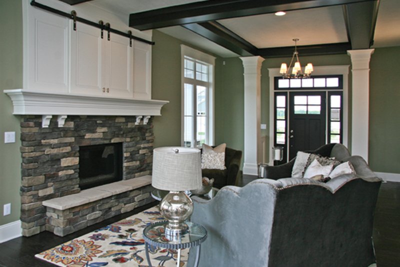 Home Plan - Interior - Family Room for Country House Plan #928-250 - 4 bed, 3.5 bath