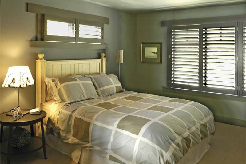 Dream House Plan - Interior - Bedroom for Craftsman House Plan #928-15 - 2 bed, 3 bath