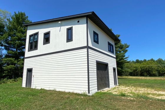 Photo 3 for Modern House Plan #932-596 - 1 bed, 1.5 bath