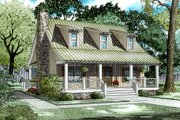 Colonial Style House Plan - 3 Beds 2 Baths 1544 Sq/Ft Plan #17-2882 