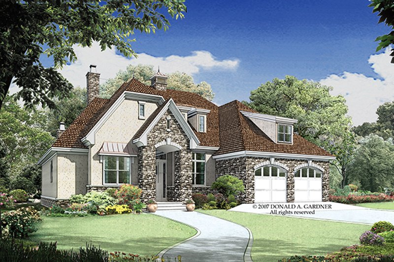 Architectural House Design - European Exterior - Front Elevation Plan #929-913