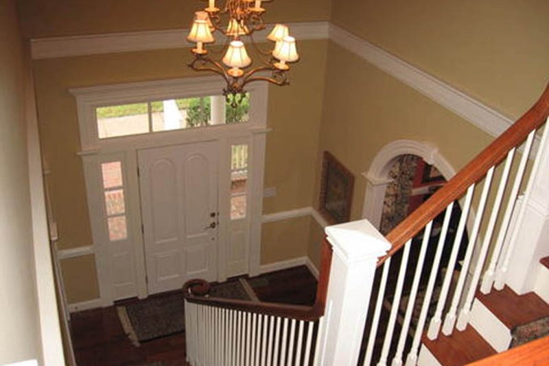 Home Plan - Interior - Entry for Classical House Plan #137-315 - 4 bed, 3.5 bath