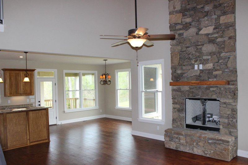 Architectural House Design - Photo 4 for Southern House Plan #932-811 - 2 bed, 3 bath