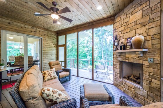 Exterior - Covered Porch for Ranch House Plan #70-1502 - 5 bed, 3.5 bath