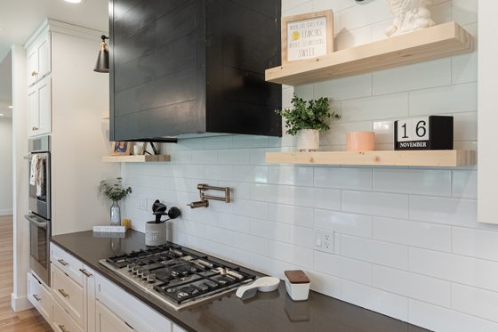 Photo 6 for Farmhouse House Plan #1070-85 - 4 bed, 2.5 bath