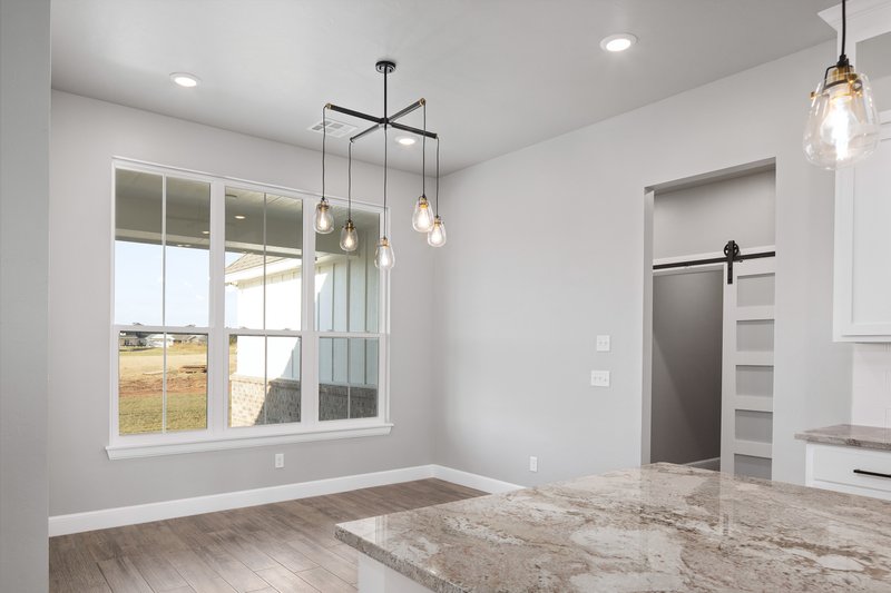 Home Plan - Interior - Dining Room for Farmhouse House Plan #430-184 - 4 bed, 2.5 bath