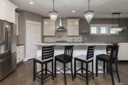 Ranch Style House Plan - 5 Beds 3 Baths 3304 Sq/Ft Plan #70-1552 