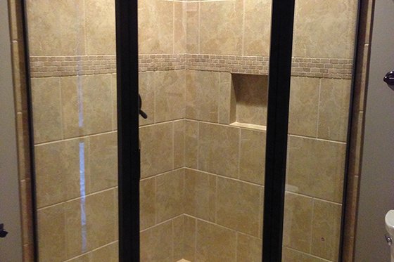 Interior - Bathroom 2 for Traditional House Plan #437-73 - 4 bed, 4.5 bath