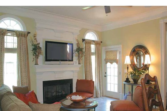 Interior - Other 3 for Colonial House Plan #927-587 - 4 bed, 4 bath