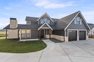 Farmhouse Photo Plan #1070-139