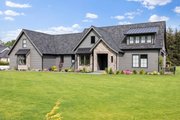 Farmhouse Style House Plan - 5 Beds 4 Baths 3491 Sq/Ft Plan #1070-227 