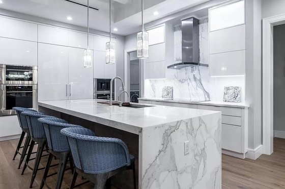 Interior - Kitchen 1 for Modern House Plan #548-47 - 4 bed, 4.5 bath