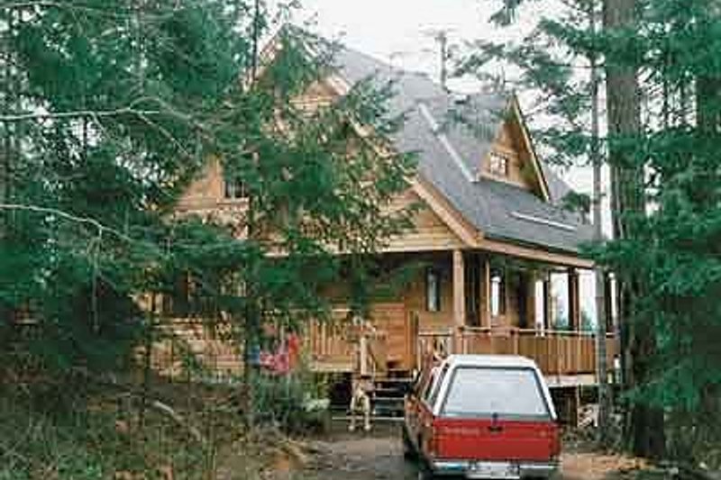 Architectural House Design - Photo House Plan #118-108 - 5 bed, 2.5 bath