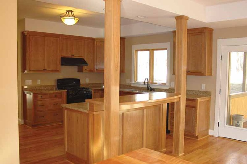 Architectural House Design - Interior - Kitchen for Country House Plan #939-4 - 3 bed, 2.5 bath