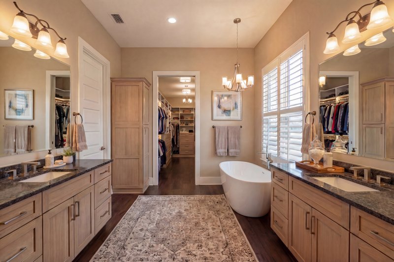House Design - Interior - Master Bathroom for Farmhouse House Plan #120-296 - 4 bed, 3.5 bath