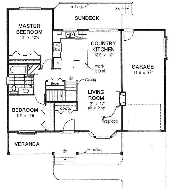 Farmhouse Floor Plan - Main Floor Plan #18-1016