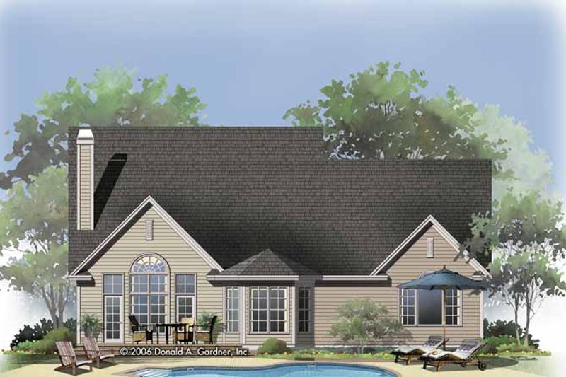 Home Plan - Exterior - Rear Elevation for Traditional House Plan #929-820 - 5 bed, 4 bath