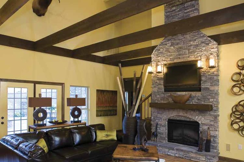 House Plan Design - Interior - Family Room for Traditional House Plan #17-2779 - 4 bed, 2.5 bath