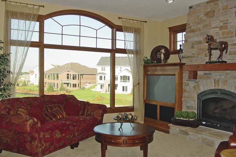 Home Plan - Interior - Family Room for Craftsman House Plan #320-992 - 4 bed, 3.5 bath