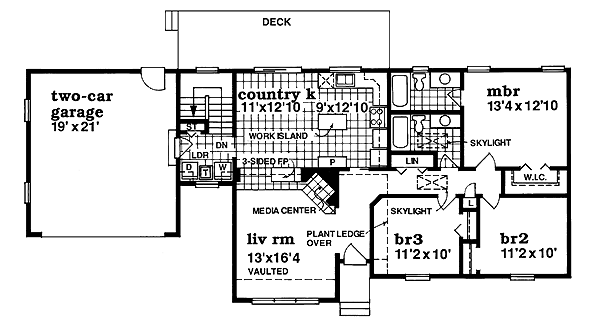Traditional Floor Plan - Main Floor Plan #47-329
