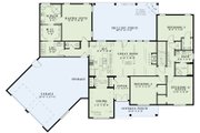 Traditional Style House Plan - 3 Beds 2.5 Baths 2279 Sq/Ft Plan #17-2520 