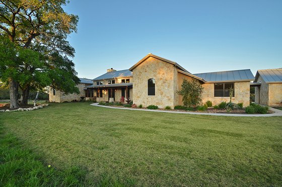 Modern design, Ranch style home, elevation photo