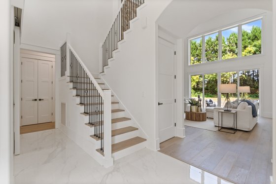 Photo 29 for European House Plan #929-884 - 4 bed, 3 bath