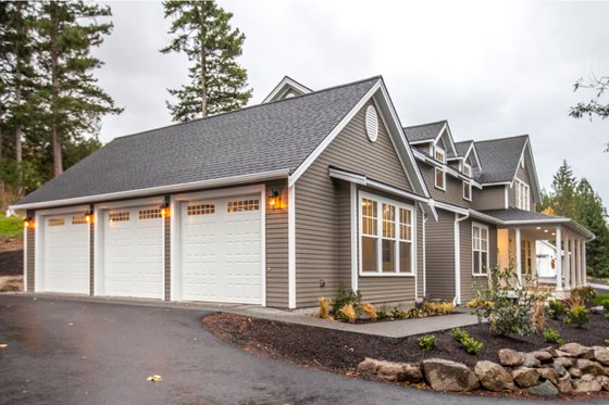Exterior - Front Elevation 4 for Southern House Plan #1070-12 - 3 bed, 2.5 bath