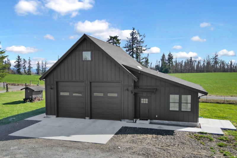 House Blueprint - Photo 10 for Barndominium House Plan #1070-120 - 1 bed, 1 bath
