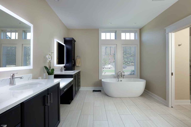 Architectural House Design - Interior - Master Bathroom for Craftsman House Plan #928-318 - 3 bed, 3.5 bath
