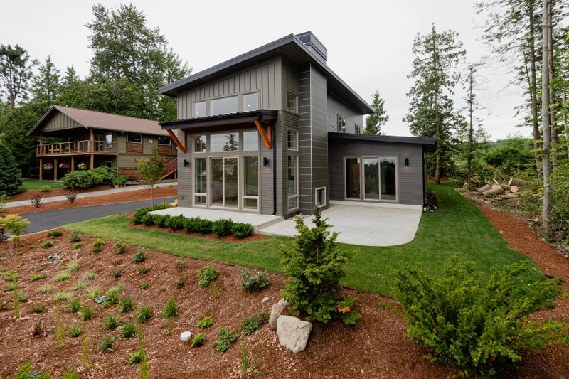 Dream House Plan - Photo 3 for Contemporary House Plan #1070-14 - 3 bed, 2.5 bath