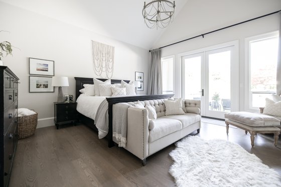 Interior - Master Bedroom for European House Plan #1114-19 - 6 bed, 4.5 bath