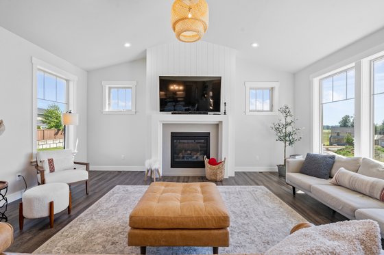 Photo 32 for Craftsman House Plan #1070-131 - 3 bed, 2.5 bath