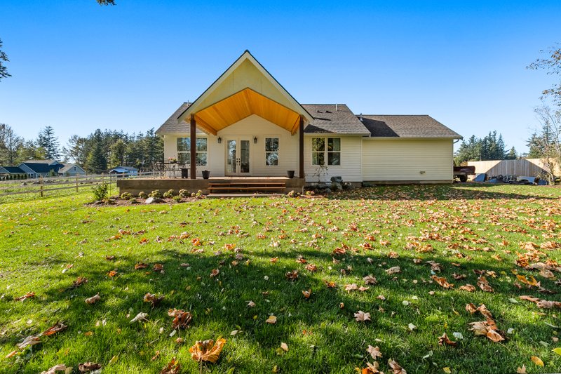 Home Plan - Photo 4 for Farmhouse House Plan #1070-170 - 2 bed, 2 bath
