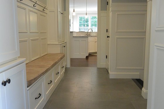 Interior - Other 1 for European House Plan #20-2128 - 3 bed, 2.5 bath