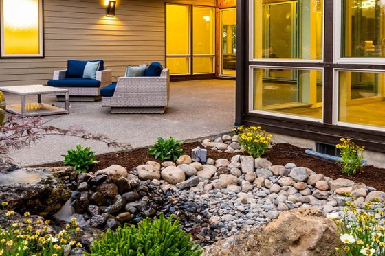 Exterior - Outdoor Living 1 for Modern House Plan #895-101 - 3 bed, 2.5 bath