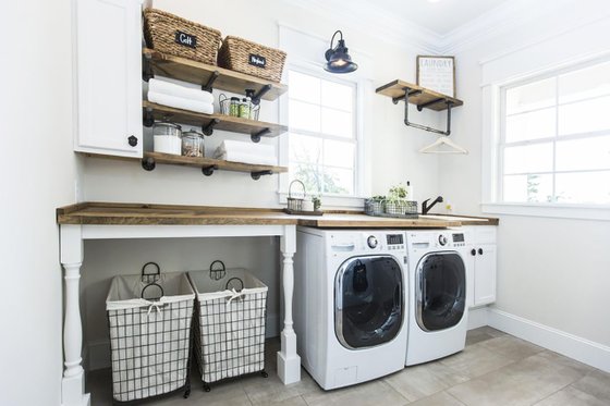 Interior - Laundry for Country House Plan #119-216 - 4 bed, 3.5 bath