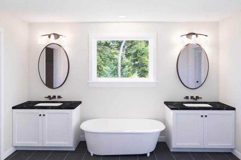 Architectural House Design - Interior - Master Bathroom for Farmhouse House Plan #513-2254 - 4 bed, 3 bath