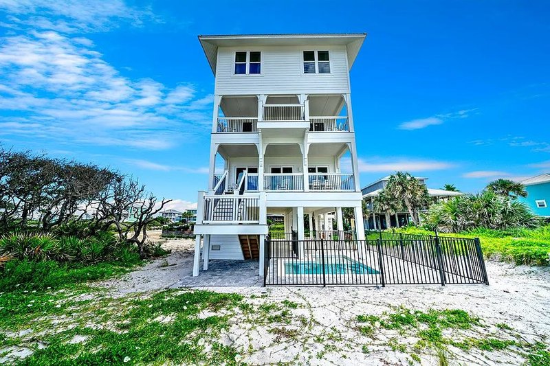 Architectural House Design - Beach Exterior - Front Elevation Plan #901-155