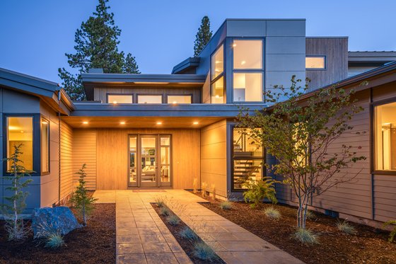 Exterior - Front Elevation 3 for Contemporary House Plan #892-10 - 4 bed, 3.5 bath