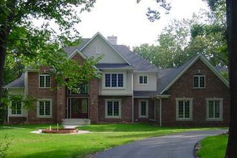 Home Plan - Traditional Exterior - Front Elevation Plan #70-555