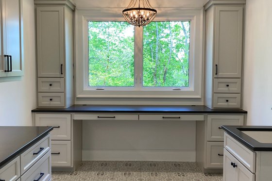 Interior - Other for Craftsman House Plan #437-115 - 4 bed, 3.5 bath