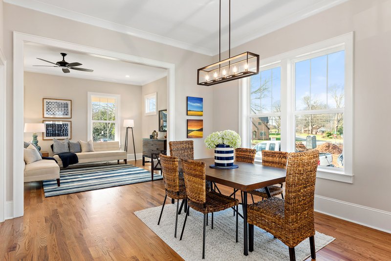 Architectural House Design - Interior - Dining Room for Craftsman House Plan #461-77 - 4 bed, 3 bath